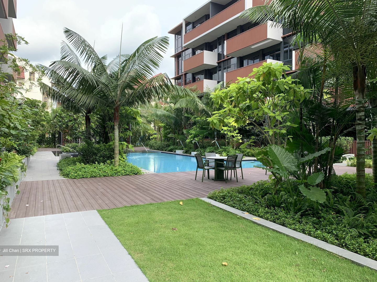 Royalgreen (D10), Condominium #359807021